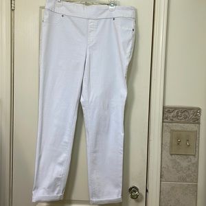 Chico’s perfect stretch white denim jeggings, size 2 (12), new with tags